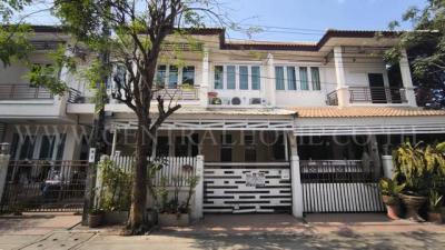 ทาวน์เฮาส์ 2390000 นนทบุรี บางกรวย มหาสวัสดิ์