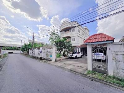 บ้านเดี่ยว 15500000 กรุงเทพมหานคร เขตคันนายาว คันนายาว