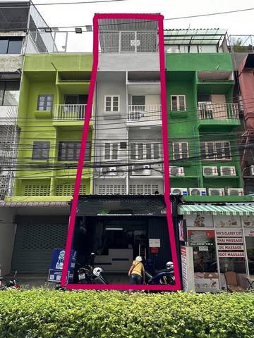 ทาวน์เฮาส์ 26000000 กรุงเทพมหานคร เขตวัฒนา คลองตันเหนือ