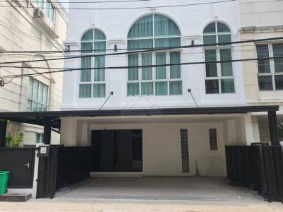 สำนักงาน 55000 กรุงเทพมหานคร เขตลาดพร้าว ลาดพร้าว