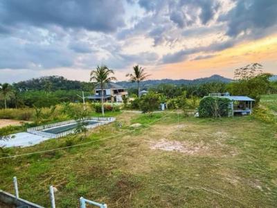 ที่ดิน 2900000 ชลบุรี ศรีราชา เขาคันทรง