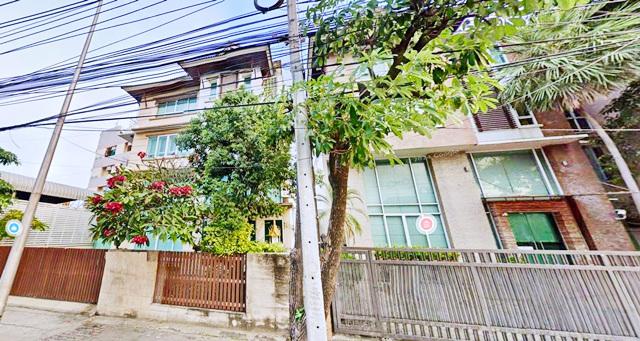 ทาวน์เฮาส์ 49999 กรุงเทพมหานคร เขตจตุจักร ลาดยาว ทาวน์เฮาส์ 49999 กรุงเทพมหานคร เขตจตุจักร ลาดยาว