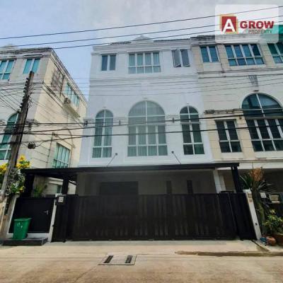 ทาวน์เฮาส์ 55000 กรุงเทพมหานคร เขตลาดพร้าว ลาดพร้าว