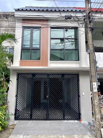 ทาวน์เฮาส์ 2590000 กรุงเทพมหานคร เขตพระโขนง บางจาก ทาวน์เฮาส์ 2590000 กรุงเทพมหานคร เขตพระโขนง บางจาก