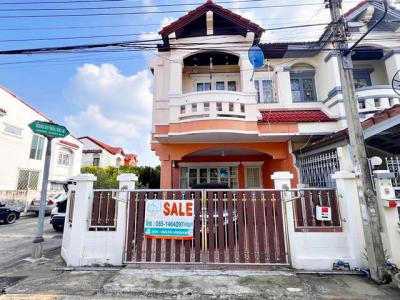 ทาวน์เฮาส์ 2550000 นนทบุรี เมืองนนทบุรี บางรักน้อย