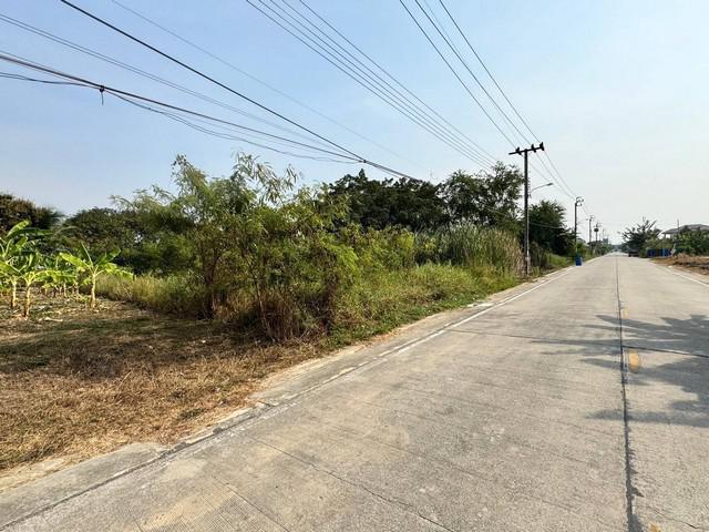 ที่ดิน 1990000 นนทบุรี บางกรวย ศาลากลาง ที่ดิน 1990000 นนทบุรี บางกรวย ศาลากลาง