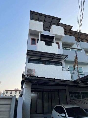 อาคารพาณิชย์ 28000 กรุงเทพมหานคร เขตบางนา บางนา