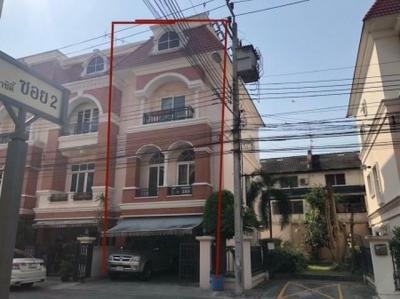 ทาวน์เฮาส์ 5500000 กรุงเทพมหานคร เขตลาดพร้าว ลาดพร้าว