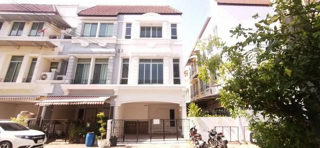 ทาวน์เฮาส์ 4100000 กรุงเทพมหานคร เขตบางนา บางนา ทาวน์เฮาส์ 4100000 กรุงเทพมหานคร เขตบางนา บางนา