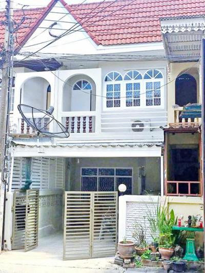 ทาวน์เฮาส์ 12898 กรุงเทพมหานคร เขตวังทองหลาง วังทองหลาง