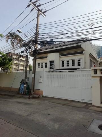 บ้านเดี่ยว 130000 กรุงเทพมหานคร เขตสาทร ทุ่งมหาเมฆ บ้านเดี่ยว 130000 กรุงเทพมหานคร เขตสาทร ทุ่งมหาเมฆ