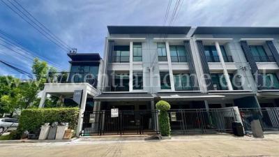 ทาวน์เฮาส์ 6800000 นนทบุรี เมืองนนทบุรี บางกระสอ