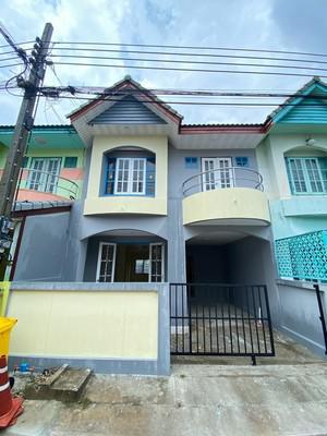 ทาวน์เฮาส์ 1890000 นนทบุรี บางบัวทอง ละหาร