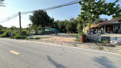 ที่ดิน 1290000 ชลบุรี บางละมุง ตะเคียนเตี้ย