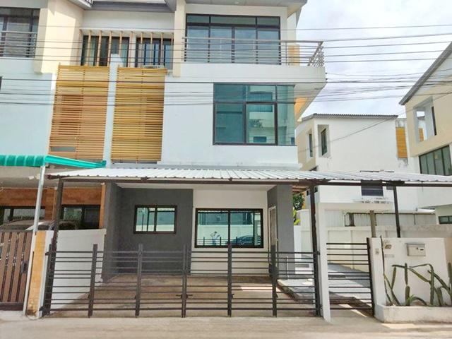 บ้านเดี่ยว 23999 นนทบุรี บางบัวทอง บางรักใหญ่ บ้านเดี่ยว 23999 นนทบุรี บางบัวทอง บางรักใหญ่