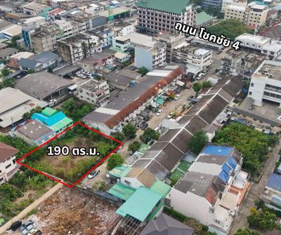 ที่ดิน 25000 กรุงเทพมหานคร เขตลาดพร้าว ลาดพร้าว