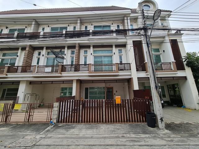 ทาวน์เฮาส์ 6200000 กรุงเทพมหานคร เขตบึงกุ่ม คลองกุ่ม ทาวน์เฮาส์ 6200000 กรุงเทพมหานคร เขตบึงกุ่ม คลองกุ่ม