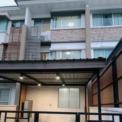 ทาวน์เฮาส์ 28000 กรุงเทพมหานคร เขตบางกะปิ หัวหมาก