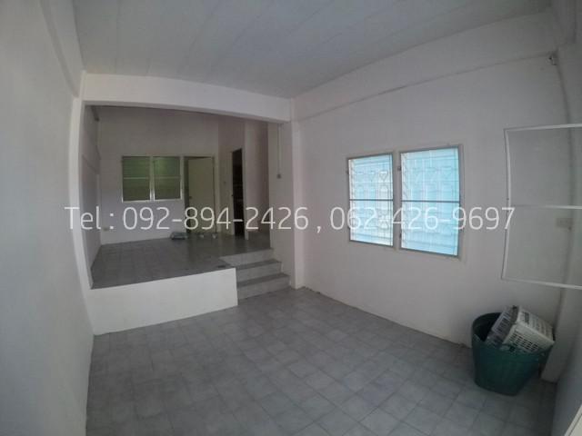 ทาวน์เฮาส์ 4500 ปทุมธานี ธัญบุรี บึงน้ำรักษ์ ทาวน์เฮาส์ 4500 ปทุมธานี ธัญบุรี บึงน้ำรักษ์