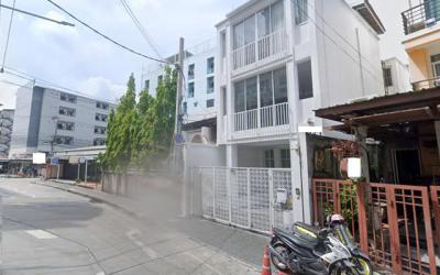 ทาวน์เฮาส์ 59998 กรุงเทพมหานคร เขตดินแดง ดินแดง