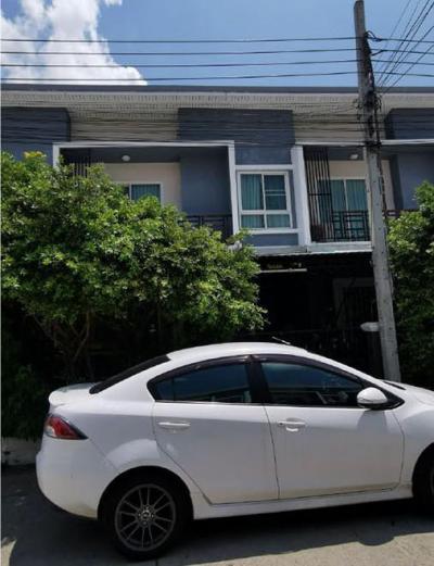 ทาวน์เฮาส์ 2530000 กรุงเทพมหานคร เขตประเวศ ดอกไม้
