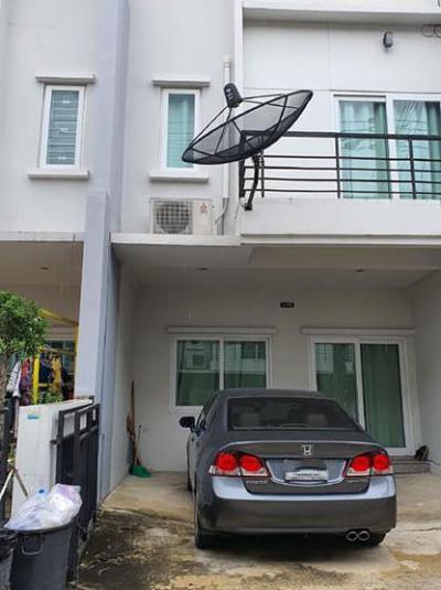 ทาวน์เฮาส์ 2420000 กรุงเทพมหานคร เขตมีนบุรี มีนบุรี