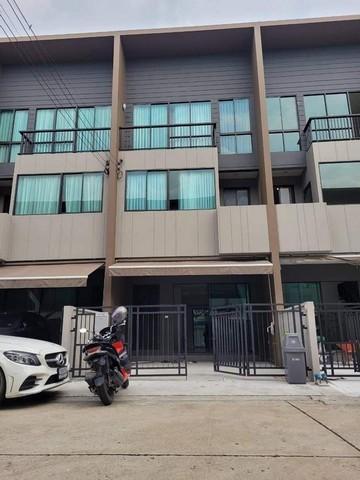ทาวน์เฮาส์ 23000 กรุงเทพมหานคร เขตบางกะปิ คลองจั่น