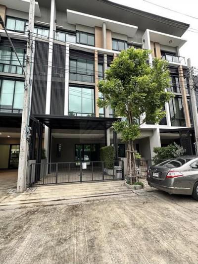 ทาวน์เฮาส์ 50000 กรุงเทพมหานคร เขตลาดพร้าว จรเข้บัว