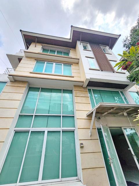 สำนักงาน 49999 กรุงเทพมหานคร เขตจตุจักร ลาดยาว สำนักงาน 49999 กรุงเทพมหานคร เขตจตุจักร ลาดยาว