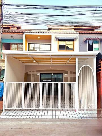 ทาวน์เฮาส์ 1990000 นนทบุรี บางบัวทอง บางบัวทอง
