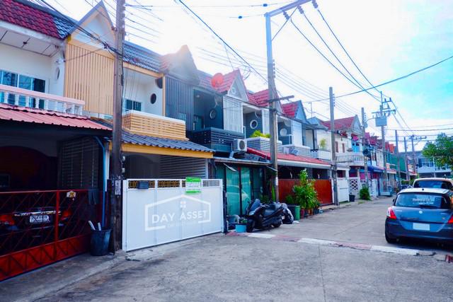 ทาวน์เฮาส์ 2790000 กรุงเทพมหานคร เขตลาดพร้าว จรเข้บัว ทาวน์เฮาส์ 2790000 กรุงเทพมหานคร เขตลาดพร้าว จรเข้บัว