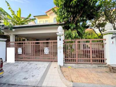 บ้านเดี่ยว 36999 กรุงเทพมหานคร เขตลาดพร้าว จรเข้บัว