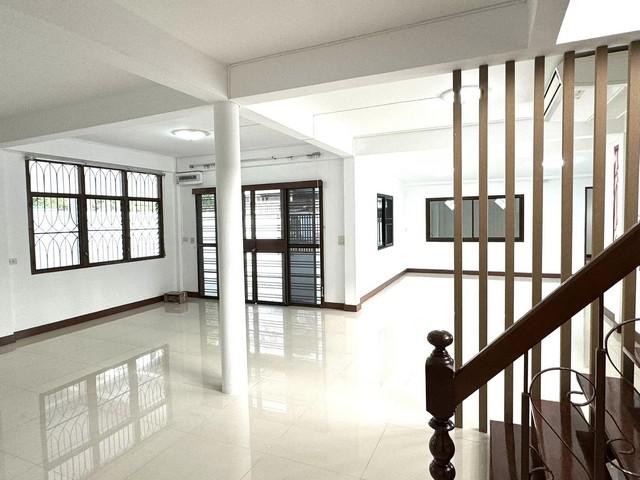 บ้านเดี่ยว 87000 กรุงเทพมหานคร เขตห้วยขวาง สามเสนนอก บ้านเดี่ยว 87000 กรุงเทพมหานคร เขตห้วยขวาง สามเสนนอก