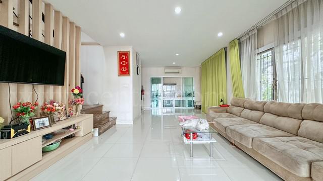 ทาวน์เฮาส์ 5490000 กรุงเทพมหานคร เขตลาดพร้าว จรเข้บัว ทาวน์เฮาส์ 5490000 กรุงเทพมหานคร เขตลาดพร้าว จรเข้บัว