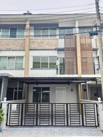 ทาวน์เฮาส์ 4990000 กรุงเทพมหานคร เขตบึงกุ่ม คลองกุ่ม
