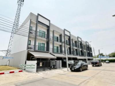 ทาวน์เฮาส์ 5500000 กรุงเทพมหานคร เขตประเวศ หนองบอน