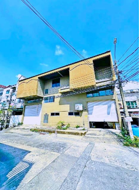 อาคารพาณิชย์ 28998 กรุงเทพมหานคร เขตลาดพร้าว ลาดพร้าว อาคารพาณิชย์ 28998 กรุงเทพมหานคร เขตลาดพร้าว ลาดพร้าว