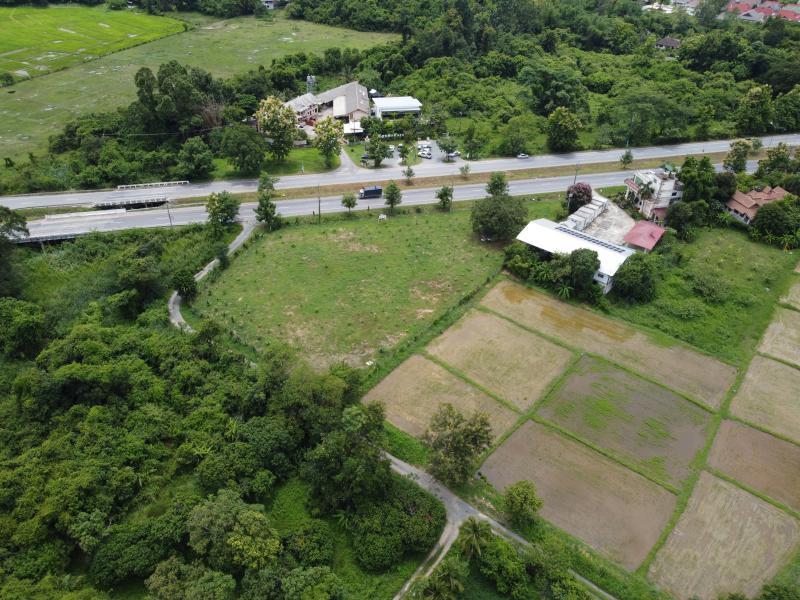 ที่ดิน 26500000 เชียงใหม่ ดอยสะเก็ด เชิงดอย