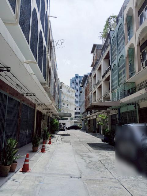 อาคารพาณิชย์ 4900000 กรุงเทพมหานคร เขตบางกอกน้อย อรุณอมรินทร์