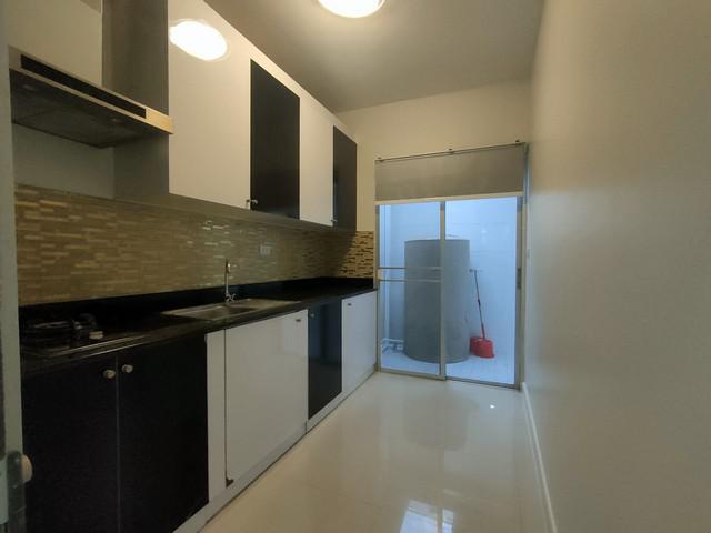 ทาวน์เฮาส์ 3900000 กรุงเทพมหานคร เขตบางขุนเทียน แสมดำ