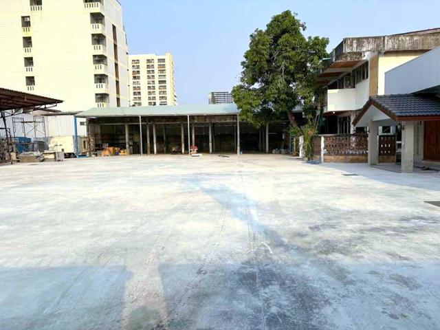 สำนักงาน 94998 นนทบุรี เมืองนนทบุรี ตลาดขวัญ