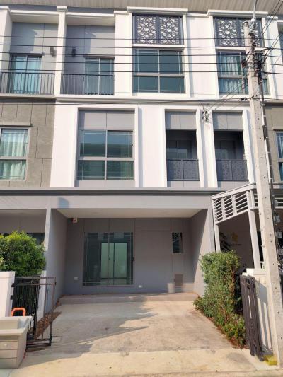 ทาวน์เฮาส์ 3690000 นนทบุรี ปากเกร็ด คลองพระอุดม