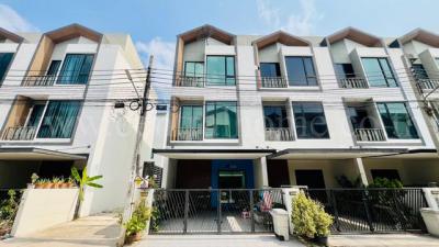 ทาวน์เฮาส์ 3450000 กรุงเทพมหานคร เขตบางขุนเทียน แสมดำ