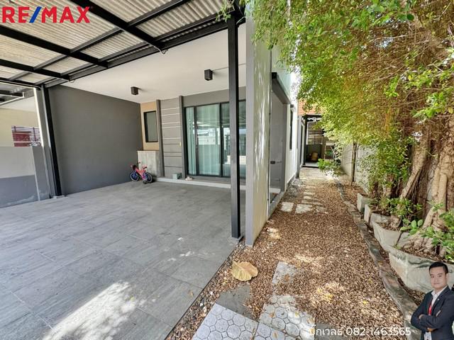 ทาวน์เฮาส์ 3290000 นนทบุรี ปากเกร็ด อ้อมเกร็ด