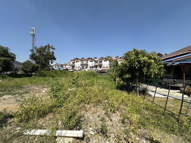 ที่ดิน 12000000 กรุงเทพมหานคร เขตลาดพร้าว ลาดพร้าว