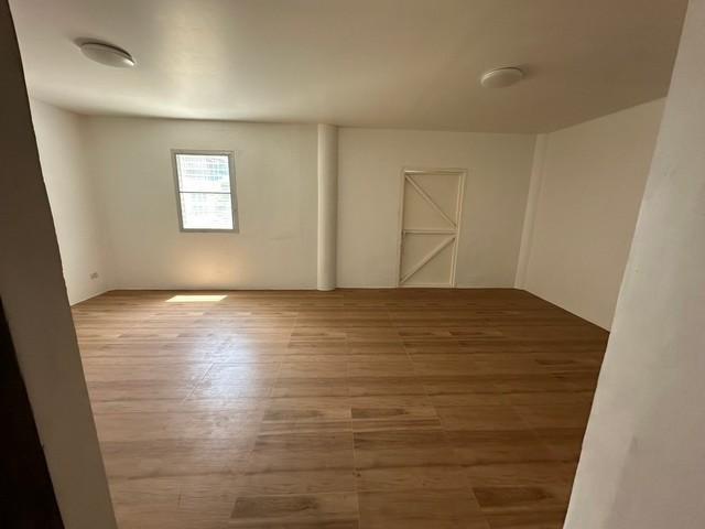 อาคารพาณิชย์ 65000 กรุงเทพมหานคร เขตยานนาวา ช่องนนทรี