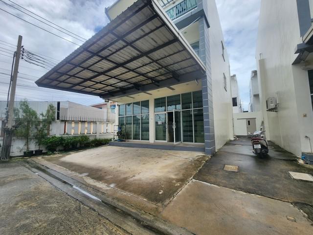 ทาวน์เฮาส์ 9500000 กรุงเทพมหานคร เขตภาษีเจริญ คลองขวาง