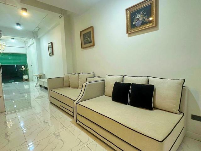 อาคารพาณิชย์ 48999 นนทบุรี บางกรวย ศาลากลาง