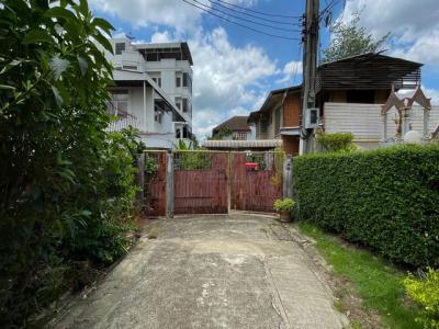 ที่ดิน 72000000 กรุงเทพมหานคร เขตวัฒนา พระโขนงเหนือ