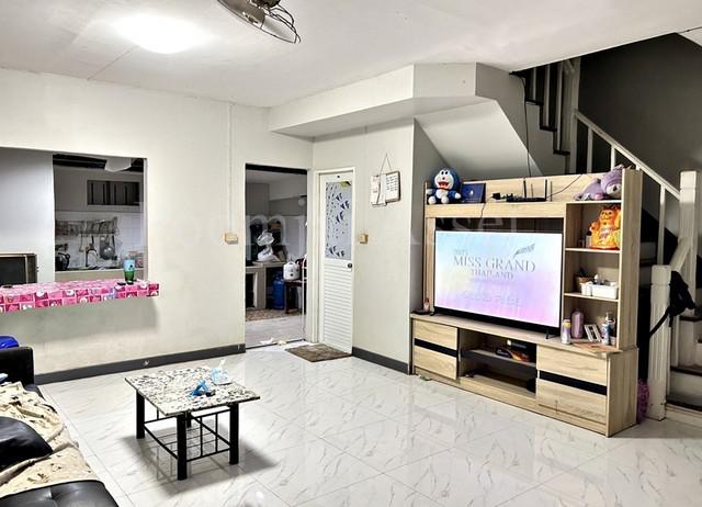 ทาวน์เฮาส์ 2190000 นนทบุรี บางบัวทอง บางคูรัด